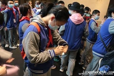 clip_image010.jpg clip_image010.jpg